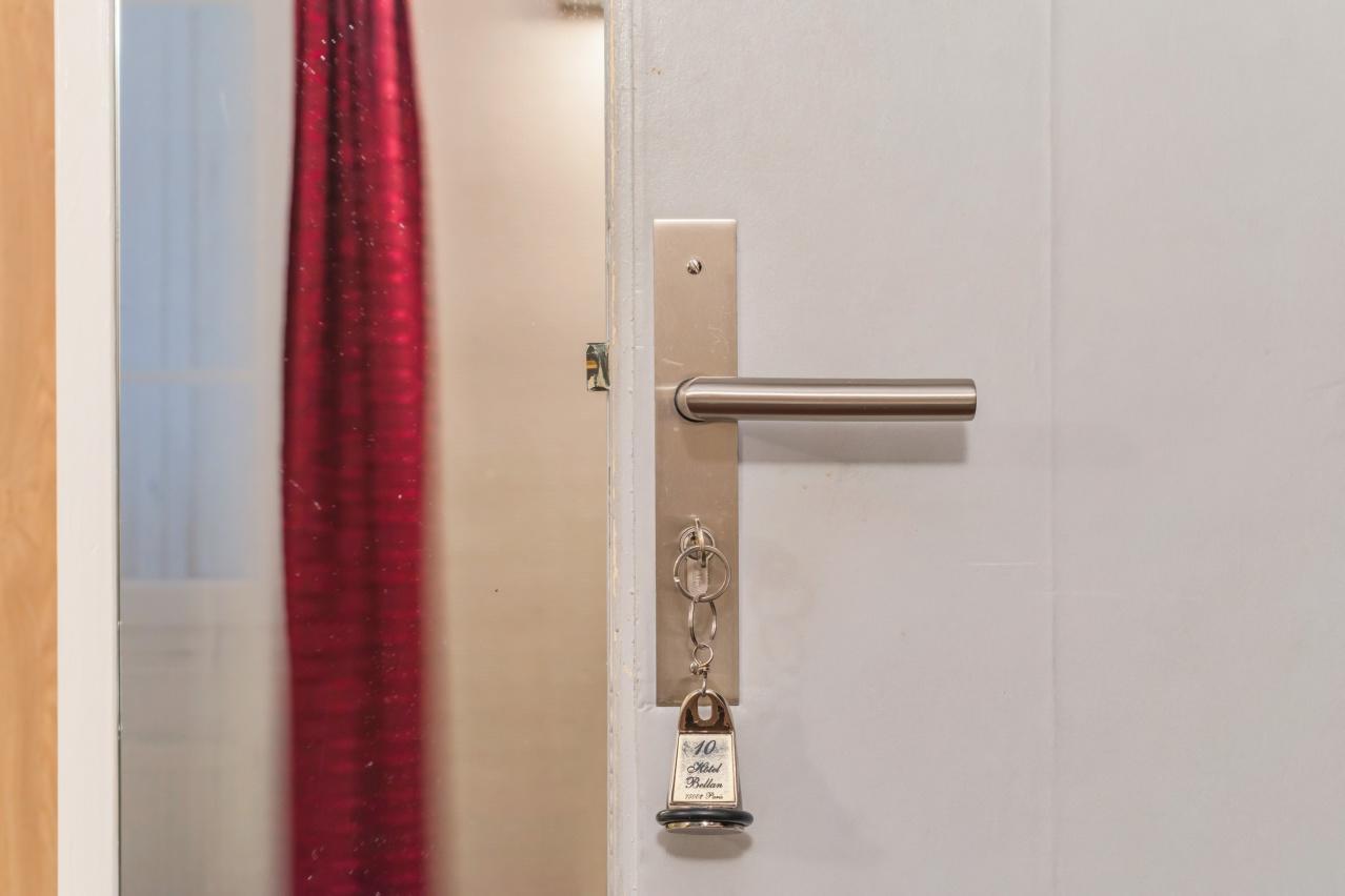 Hotel Bellan Париж Экстерьер фото